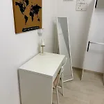 Uri House-il Tuo Rifugio Moderno A 300mt Dalla Metro C Apartament *