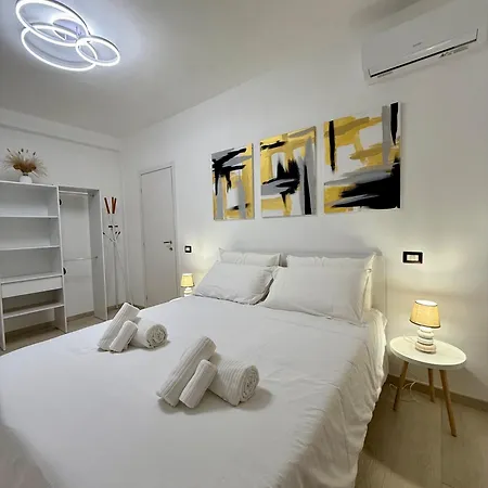 Uri House-il Tuo Rifugio Moderno A 300mt Dalla Metro C * Rzym